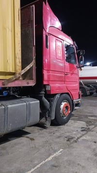 راس سكانيا 113-380 كير 900 شاصي 10 طخم تاير مثبته تانكي و عربانه سعر 1...