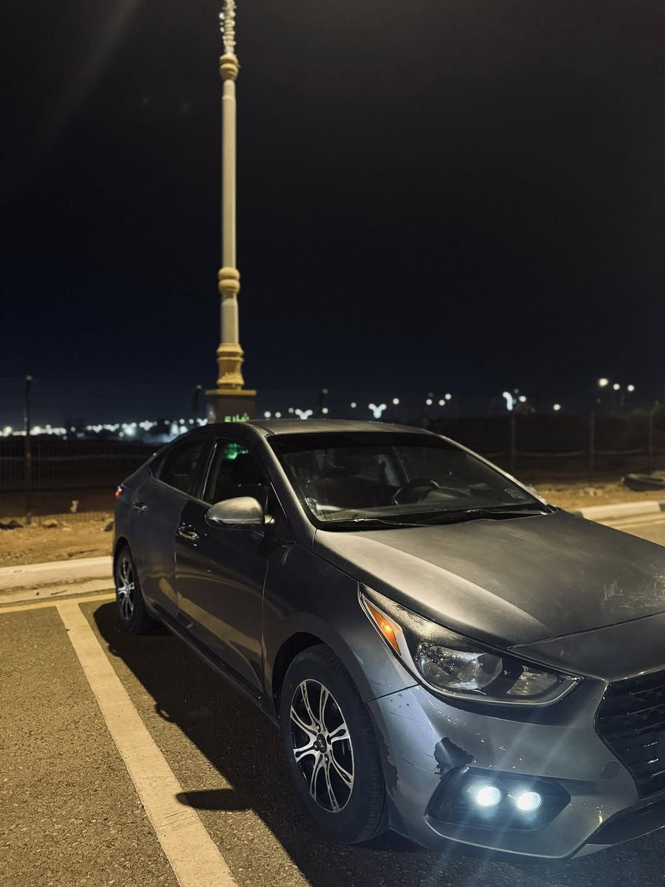 للبيع اكسنت2019 امريكي 1600 سياره حادثها باب الوره والچاملغ الوره بدون دواخل سياره جاهزه من مكينه وكير وحداديه  سعر108 وبيها مجال للطيبين المكان كربلاء المقدسة للاستفسار ***********
