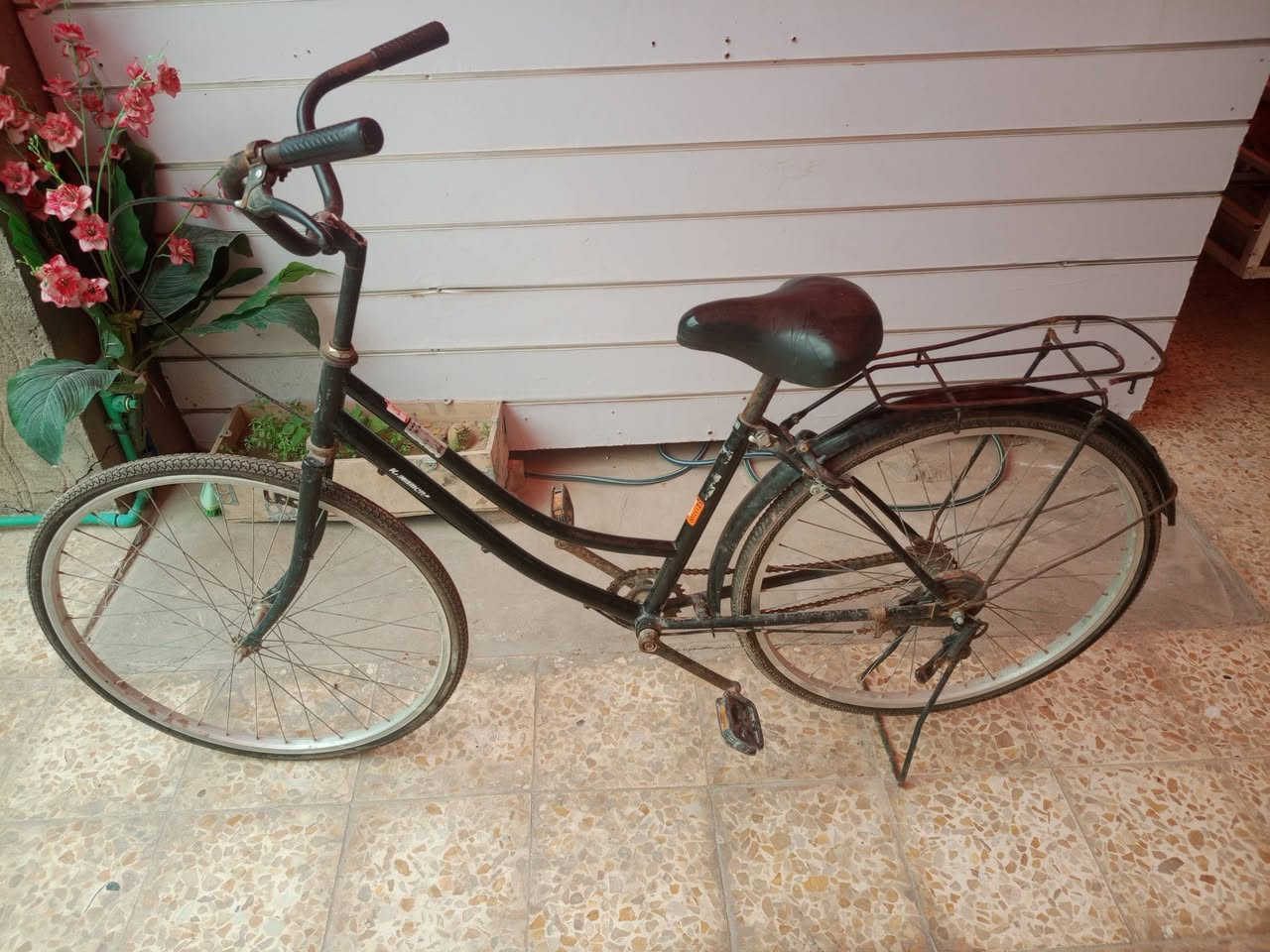 بايسكلات للبيع السعر خاص


**إذا كنت صاحب هذا الإعلان وتريد حذفه لأي سبب، رجاءا أرسل رسالة إلى الدعم الفني**