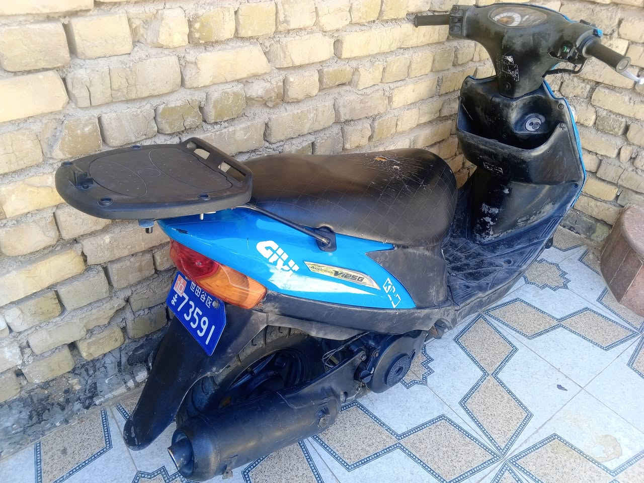 ادرس قديم محور كابريتر كوم حديد جفتتها رايمر صاللها يومين ابيع طافية السعر 170 قفلها مكان فلاحيه رقم***********
