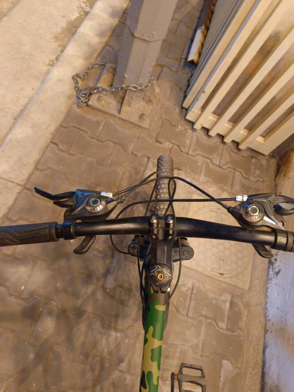 بايسكل قياس 24
مستعمل استعمال نظيف

شغال 100% بدون أي عطل

فرامل أمامي وخلفي دسك

السعر: 75,000 وبيه مجال بسيط

الموقع: بغداد الاعظمية
الرقم : *********** 
الرقم : ***********
