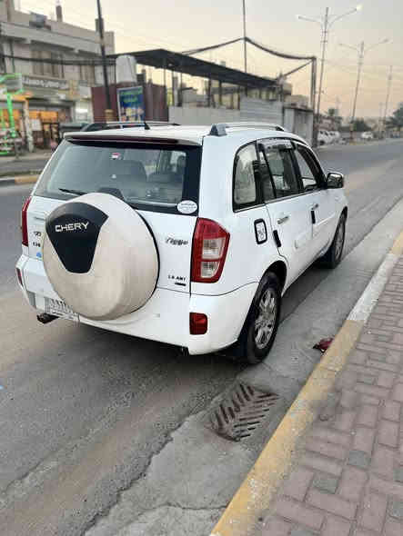 السلام عليكم تيگو موديل 13 سنوية بسمي مداور ثاني يوم مكفولة فقط من الحادث كير ومحرك نظيف فقط صوت چكچكة بالمحرك تبريد شغال خير من الله السعر  65 وبيها مجال بسيط   الاتصال على. ***********
