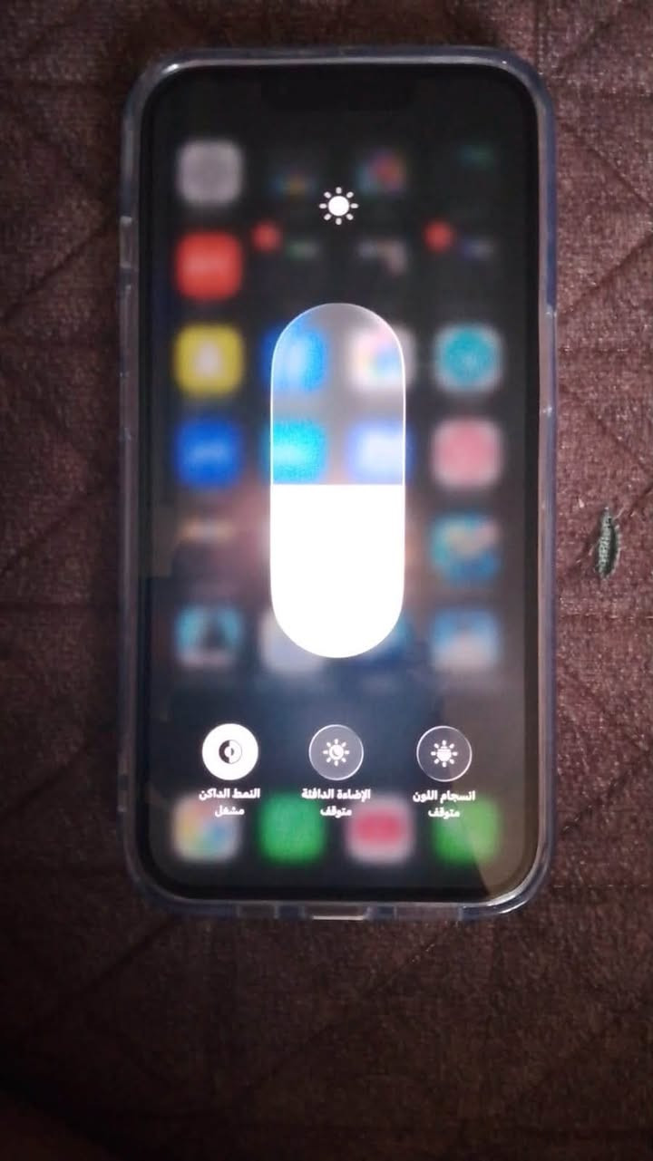 سلام عليكم 📱 للبيع: iPhone 13 مستعمل بحالة كلش ممتازة ✨
❇️نموذج M 
✅ نظافة الجهاز: 100%
✅ الجهاز لم يُفتح ولم يتم تبديل أي قطعة، وكل القطع الأصلية (بلدها).
🔋 البطارية الأصلية: 92%
📸 الكاميرات أصلية
🖥️ الشاشة أصلية – يتوفر 3 خيارات
💯 الجهاز نظيف جداً، استخدام خفيف، ولا يحتوي على أي عطل أو ملاحظة.

📦 الملحقات:
🔌 شاحن
🛡️ كفر

💰 السعر: 550,000 دينار عراقي

📍 الموقع: بغداد – الحرية

📲 واتساب: ***********

#ايفون13 #iPhone13 #ابل #هواتف_مستعملة #بغداد #العراق #للبيع #ايفون_مستعمل #هواتف #Apple #بغداد_الحرية
