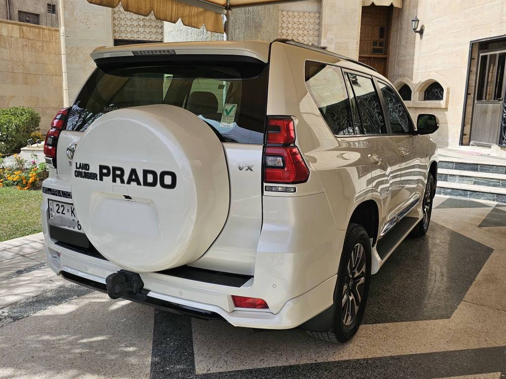 برادو ٢٠٢٣ ،vx, باب ثاني، ضمان ساز 
ماشية ٤٤ الف كيلو فقط مكفولة من الصبغ والبارد والفتح والدبل كوت والحالوب فقط شخط بسيط مال خباثة بالجاملغ والباب الخلفية 
السعر ٤٩٥
الاتصال ***********
*********** بغداد, العراق
