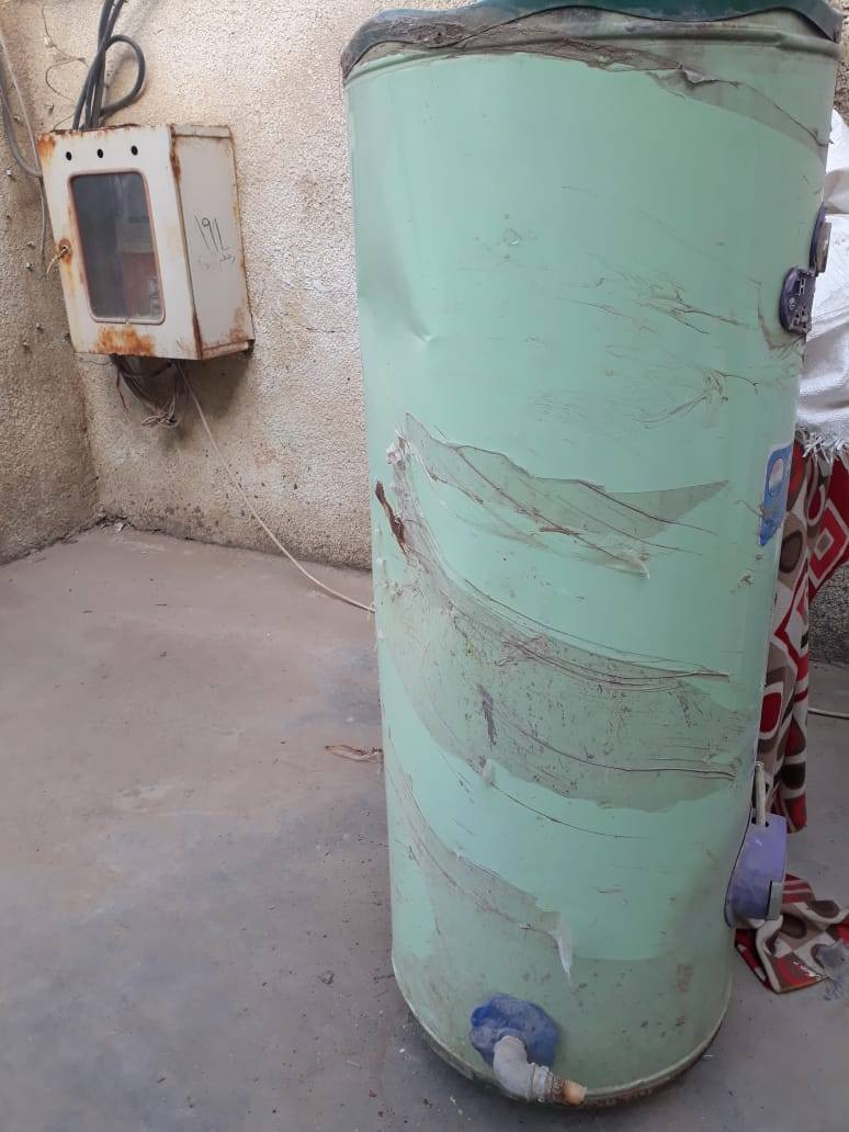 السلام عليكم رحمه لوالديكم والله هذا السخان حيل زين واستعمال قليل واني كاعده إيجار ٤٥٠ وزوجي  كفيف وبس بنات وماعندي معين  والله العظيم جنت عارضته ب ٦٠ بس هسه اخذو ٣٠ لان محتاجه علاج لزوجي وماعند رحمه لموتاكم


**إذا كنت صاحب هذا الإعلان وتريد حذفه لأي سبب، رجاءا أرسل رسالة إلى الدعم الفني**