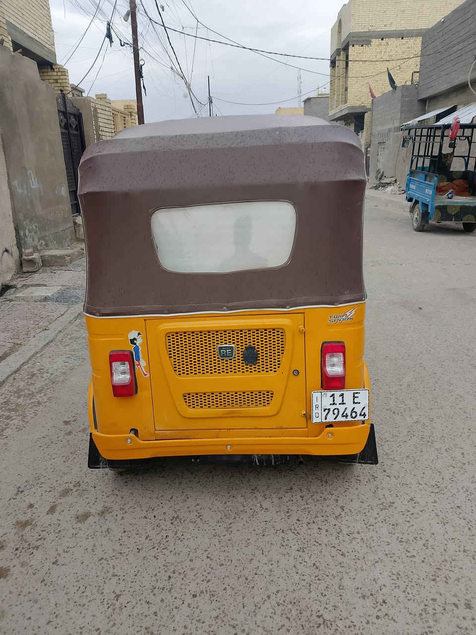 تكتك 21للبيع رقم وسنويه تحويل ثاني يوم 
المكان حي اور 
***********
