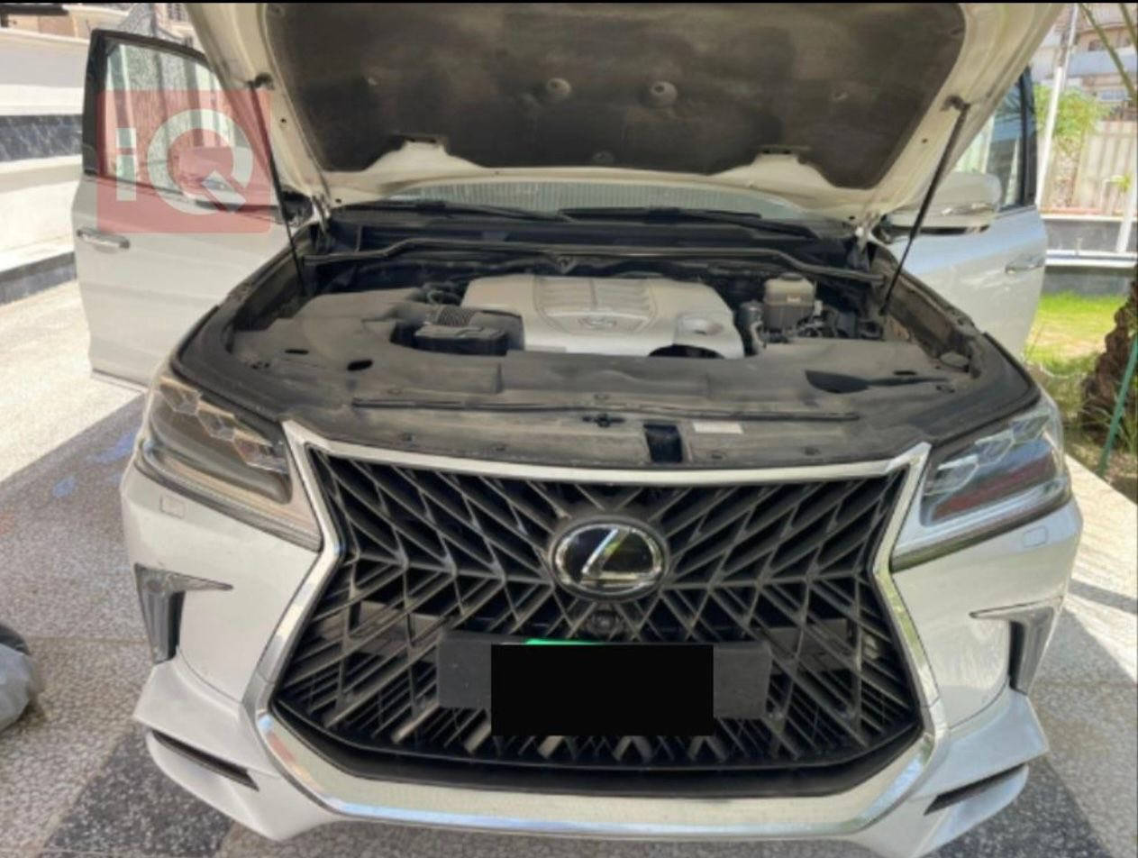 سلام عليكم

الفخامه اليابانية 🇯🇵🇯🇵🇯🇵

لكزز 2018 سوبر سبورت 

رقم بغداد شبه مميز 

ماشيه 69500 

محرك 5700

شاشات خليفه 

كشنات كهربائيه

حساسات خلفي وأمامي 

تحديد مسار ردار امامي 

وبيه بعد هواي تفاصيل و مواصفات 

السياره مكفوله كفالة عامة طك كارتون جديدة بمعنى الكلمة 

السعر 73000$ بي مجال 

بغداد حي الخضراء او العامرية  / ***********
