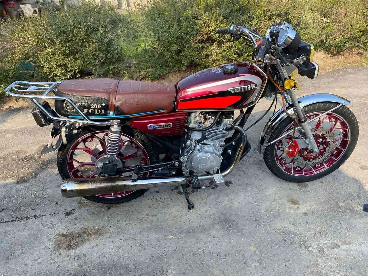 السلام عليكم، سيفان 2024 للبيع محرك ٢٠٠ الدراجه جديده مال جناي ماشيه 5400Km دشبول الكتروني متغيير وبلوتوث مكفوله كفاله عامه محرك جديد ما مفتوح ولا ملعوب بي اوراق استنساخ السعر ٨٥٠ وبيها مجال المكان بابل قرب شركة الرنا ***********
