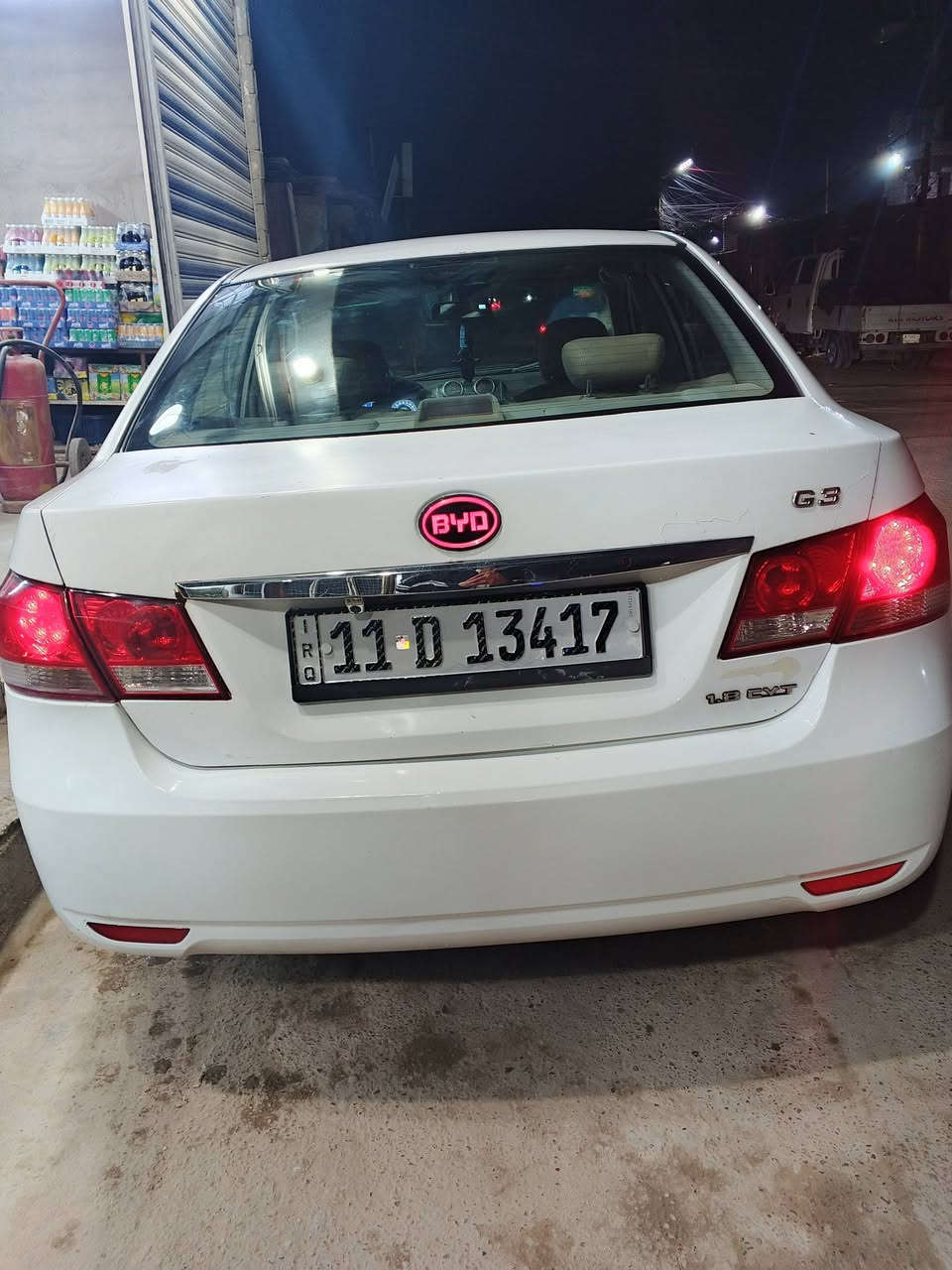 سلام عليكم  بي واي دي  2015
جي 3 بصمه  كير مكينه كفاله  
كهربائيات كلهه شغاله تبريد 
فتحه سقف 
دوس معمره جاملغ مبدل الامامي  
بسمي رقم نكليزي بغداد  
موقعي بغداد  الرشاد 
***********
السعر 53 بيهه مجال
