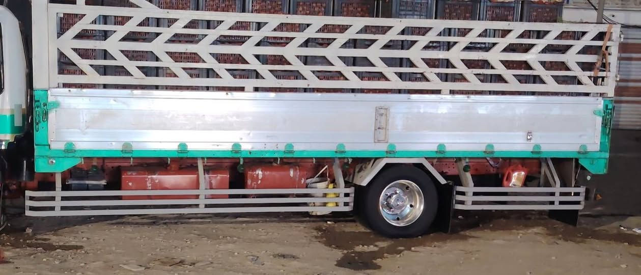 السلام عليكم اصفاح 60 للبيع قطعه وحده جدد تواصل على هذا الرقم /***********
