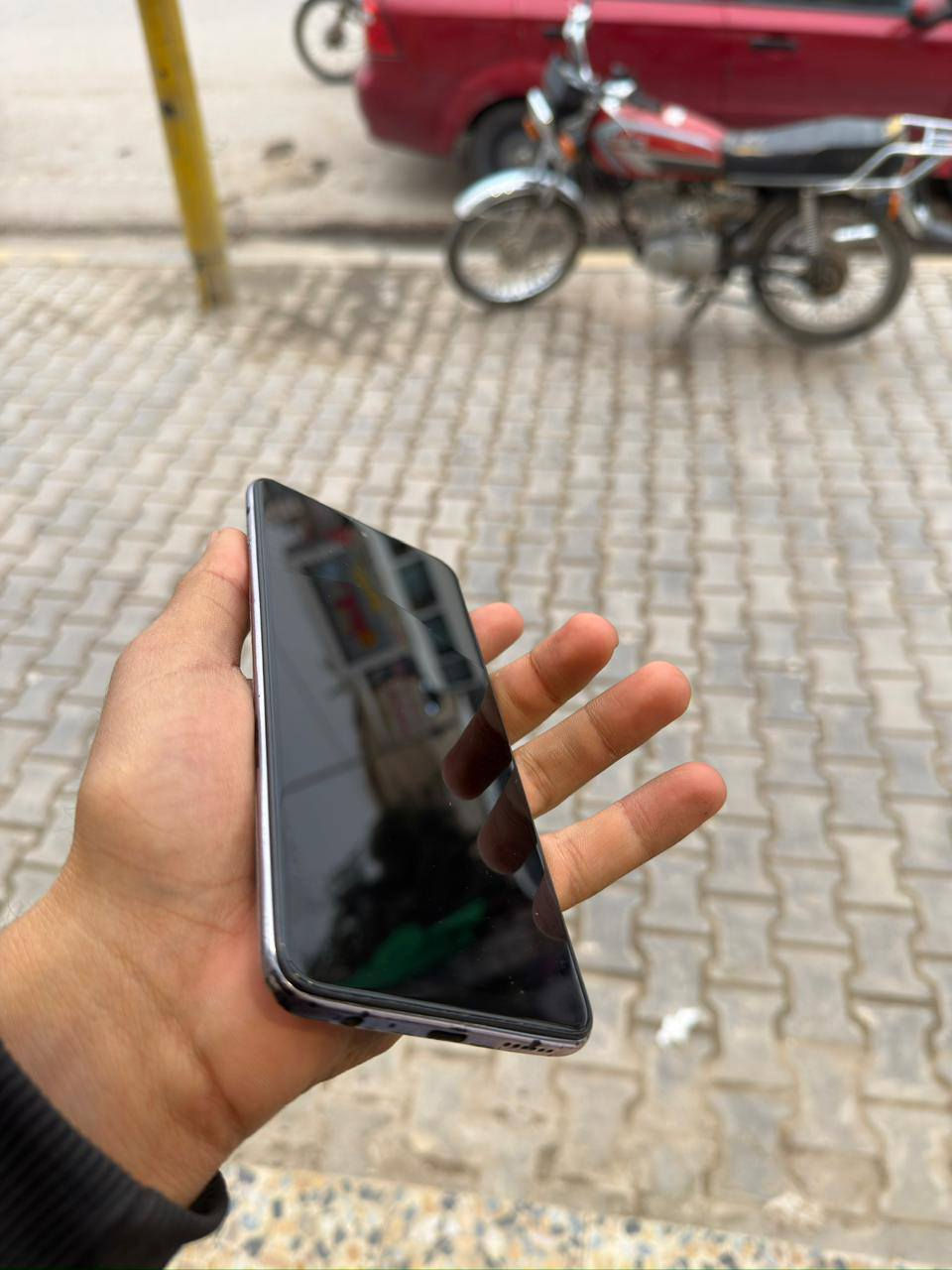 السلام عليكم جهاز انفنكس نوت 10برو ذاكرة 256 جهاز نضيف وحلو بي بس هاي الفطور بشاشه ما ماثره على المس جهاز يلعب 90 فريم بوبجي قوي ب الالعاب كامرته حلوه سعره 100 الف رقم *********** عنوان النجف كوفه شارع المعمل قرب جامع الخزاعل
