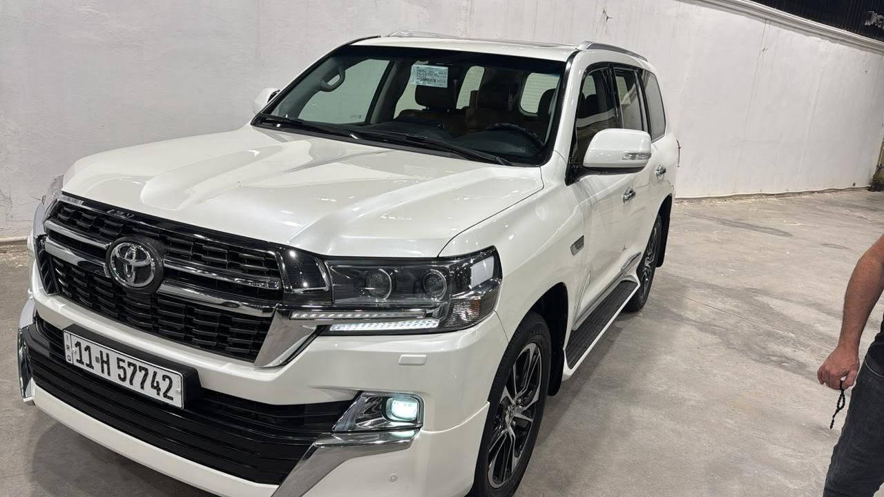 لاندكروز 2021
GXR  V8 4600
فطيم باب اول
جنطة كهرباء
8 ايرباك
كشنات امامي كهرباء
تشغيل عن بعد 
وباقي تفاصيل معروفة
مكفولة من الصبغ
يوجد ملاحظات موضحة بلسونار
السعر 53500$
مكانها بغداد جكوك
***********
***********
