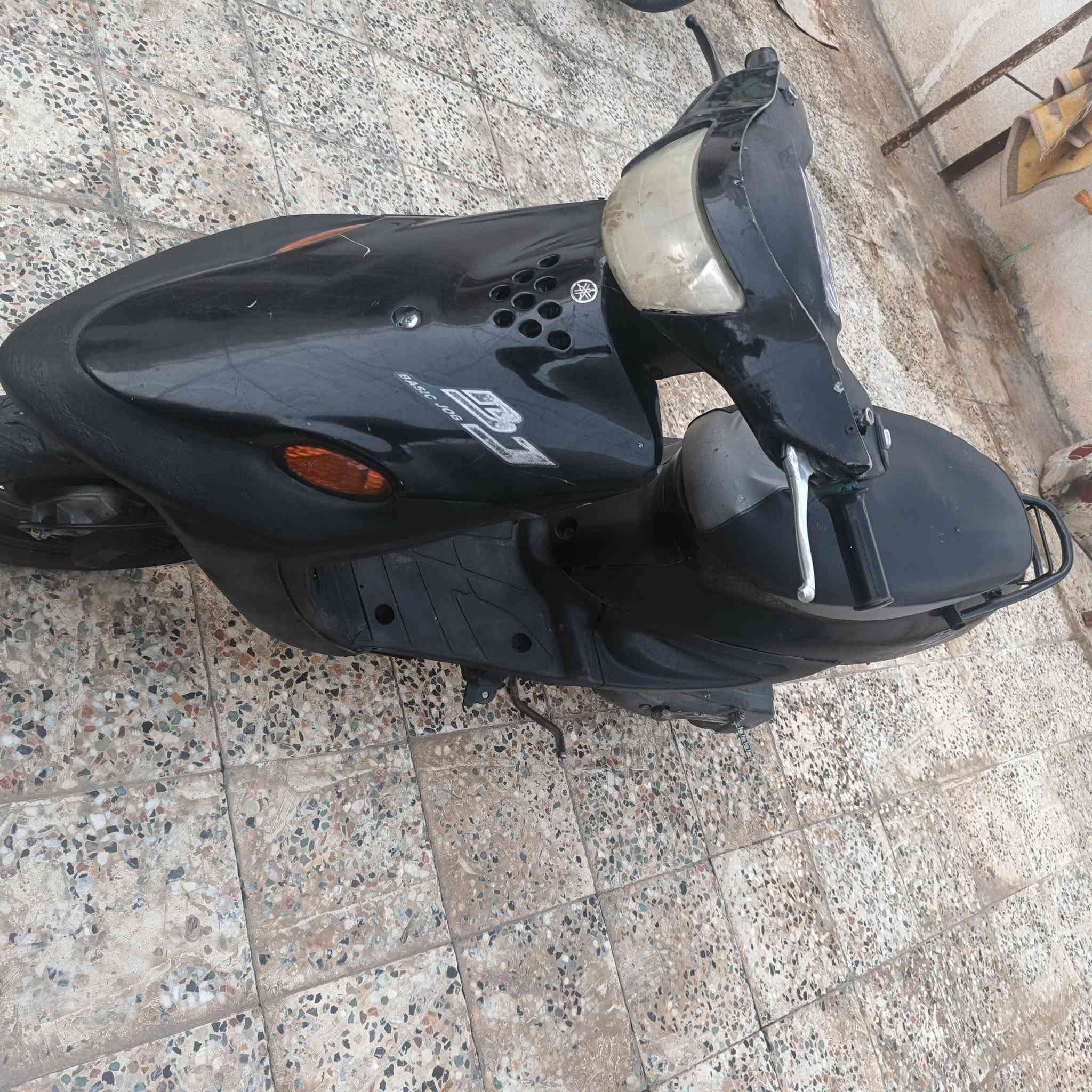 سلام عليكم دراجه كامله للبيع نقصهاا ترايش طوال وكلوبات فقط مكينه نااعمه اكسل مابيهاا مفتوحه بوشه وبستم بس ومكان حولي الاف دار سعر 225بيهاا مجال قليل  ***********
