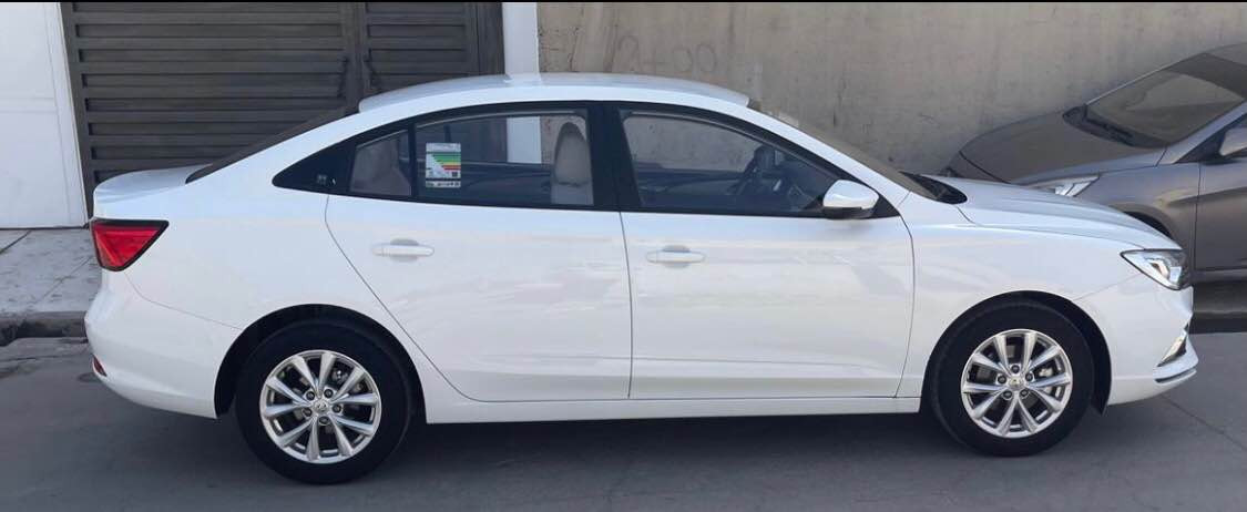 للبيع MG5  استندر موديل 2024 السيارة على وضع شركة مابي اي عيب كيرمحرك مكفوله سيارة بسمنا سنويه ورقم جديد وبي كوبون شرط تحويل ووكاله سعرها 102 وبي مجال بسيط  العنوان كركوك القادسيه ***********  ابيع نقد ومااراوس كركوك, العراق
