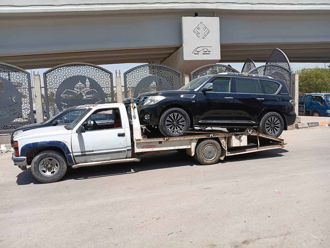 السلاام عليكم من رخصت الادمن سياره بهبهان مديل ٨٨ مكينه وارد وكير اربع ميه جديد رقم بغداد بسمي سنويه صاقطه السعر ٤٥ ورقه وبيهه مجال التواصل ***********
