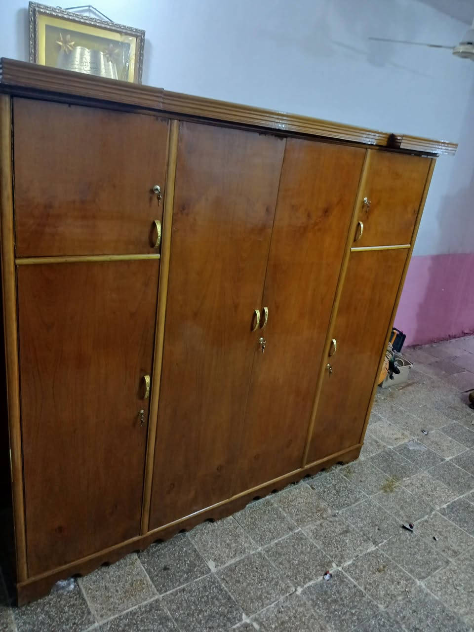 كنتور ابو ٤ ملحق صاج كامل يحتوي على يدات جدد قفاله جدد صبغ تلميع كامل سعره ١٢٥ قفل متواجد علخاص اكو توصيل بفلوس


**إذا كنت صاحب هذا الإعلان وتريد حذفه لأي سبب، رجاءا أرسل رسالة إلى الدعم الفني**