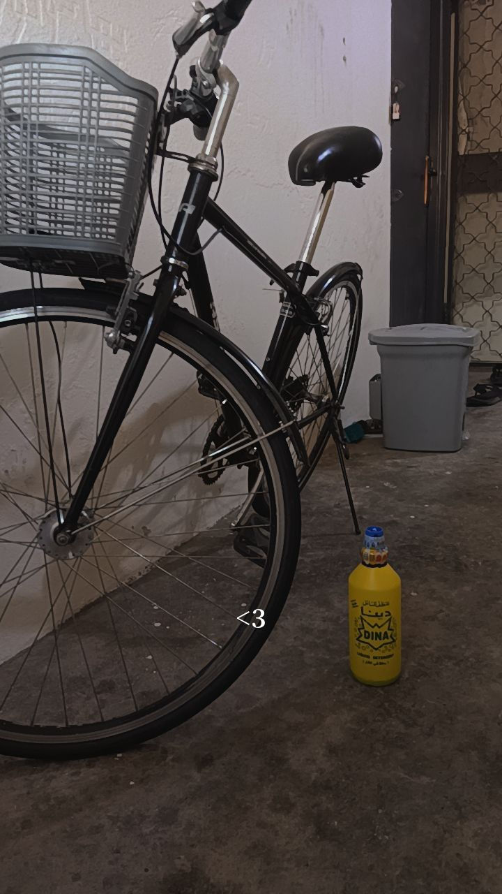 بايسكل c700للبيع ياباني اصلي مختم شيمانو من البريكات والمكينه مختم ياباني الاصلي بايسكل مسافات  
نضيف جدا تجي ويا ملحقات لد خلفي وخوذه السعر ٨٠ وبيه مجال حك الجيه رقمي *********** متواجد واتساب
مكاني بغداد الطالبيه
