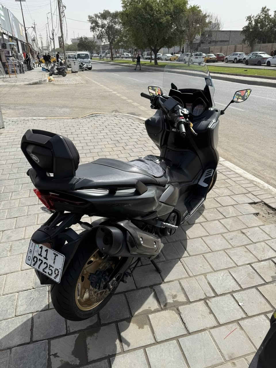 معرض الواثق لتجارة الدراجات النارية
متوفر ياماها تيماكس 2021 
رقم بغداد 
مشروع وطني 
الرقم الانكليزي 
تحويل ثاني يوم 
هزة جديدة جاهزة الدراجة مرورياً وتحويل مباشر 

عداد الممشى 15,000 
بصمة وحدة الدراجة 
زوج اطارات برجستون الاصلي 
مناقصها برغي 
السعر114 ورقة للاستفسار اتصل وتدلل

الاتصال 
***********
***********
