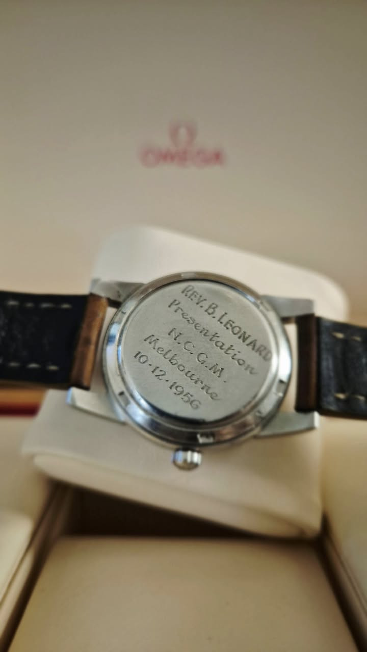 ساعة اوميكا سيماستر تحفة من سنة ١٩٥٢

Omega اوميكا
Seamaster سيماستر
Automatic أوتوماتيك 
2577 ٢٥٧٧
1952 ١٩٥٢
34,5 mm ٣٤،٥ملم  

للاستفسار مراسلة على الخاص 

 #اوميكا_العراق #فنتج_عراق #ساعات_سويسرية #اوميكا 
 #فنتج #ساعات #ساعات_عراق


**إذا كنت صاحب هذا الإعلان وتريد حذفه لأي سبب، رجاءا أرسل رسالة إلى الدعم الفني**