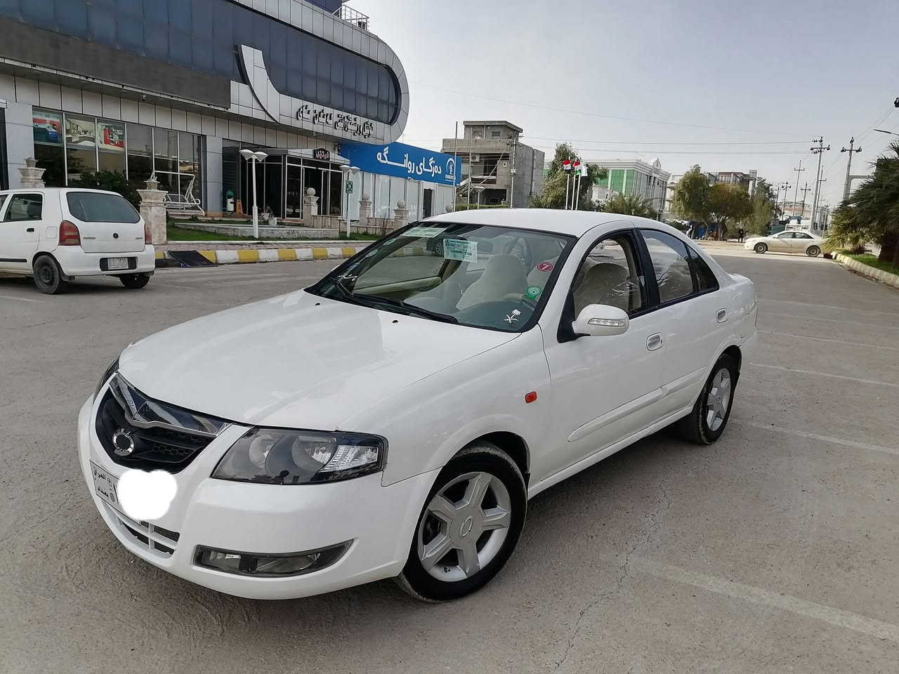 سەنی2010بڕاوە لۆک
بڕاوەی دووبەی هەمووگیانی بەشەرت تەقە و ڕەقەی کارەبای بەشەرت چوار تایە و ویلی لۆک بۆبەسراوە دەعمی پێش و دوابەشەرت ناوزەرد خەلیجی گێڕئۆتۆماتیک و عادی ئاوێنە کارەبای و ئاوێنە ئیشارەت ABS مەکینە سامسۆنگ مەکینە گەورە خـــاڵی پێوە نیە سەیارەکە زۆر جوانە چوار جام کارەبای تەجیل و بلوتوز بەشەرت چوار سەماعەی سەوت خۆشی بۆبەسراوە بەرگی کوشینی تازە تێگیراوە بەرەدەرگا و سەقفی دڕاوی نیە مـــاڵی دۆستە سەیارەکە زۆر پاکە ***********واتسئاپ+ڤایبەر 
***********
