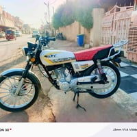 موديل ٢٥ • ٢٠٠ • اوراق