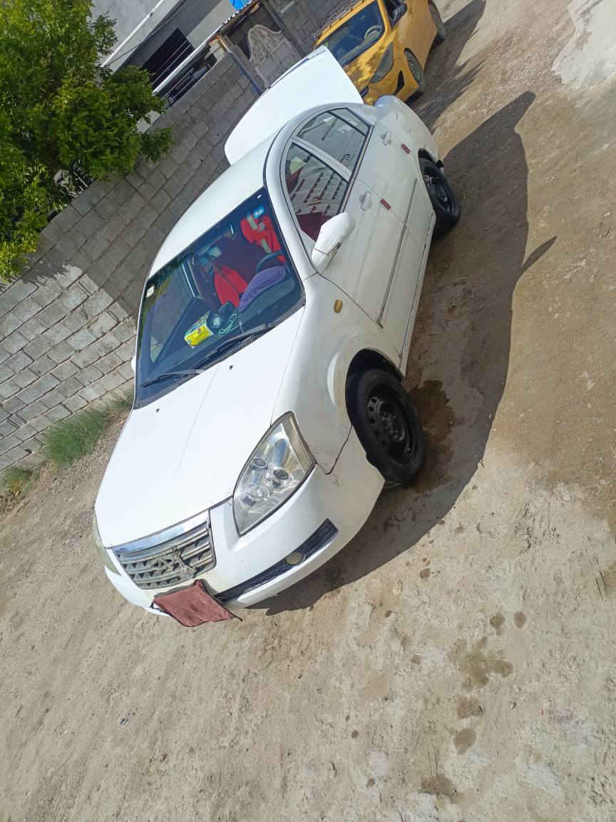 سلام عليكم للبيع A5 موديل 13 ماشيه 43 سنويه وهزه جدد وبسمي شخصيا تحويل مباشر رقم بغداد انكليزي مكينه كير 1500 بلادي لاتبخير ولاتنقيص كير جديد كلج وعينه وصنيه تدفئه تبريد شغاله داخلها نضيف ومدوشم جديد بدون ضربه تكم شواصي الغود حوضها نضيف عدا جاملغ امامي مصلح نفس بدون ضرر وخياس  سياره نضيفه  السعر 45 بيها مجال مكاني بغداد عويريج مقابل مخابز باب الاغاء الاستفسار على الرقم ***********
*********** بغداد, العراق
