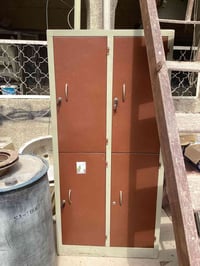 لوكر للبيع   العنوان : بغداد الإسكان   للتواصل : 07762559793