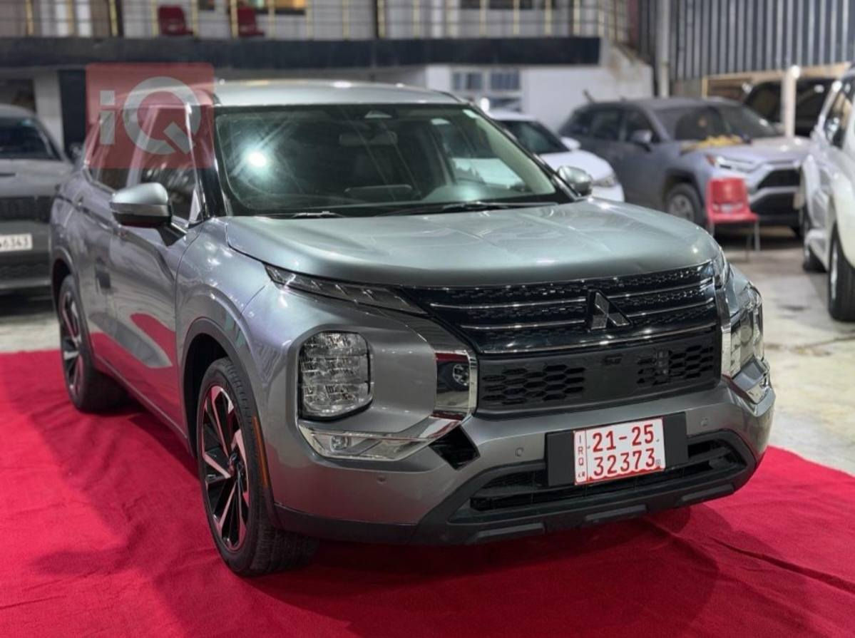 ميتسوبيشي أوتلاندر 2023، فئة SE سعر 183بيه مجال
كاتي يترقم اربيل سليمانيه دهوك مده ترقيم 90يوم

JA4J3UA88PZ011609 رقم شاصي دكه يطلع حادث

قطعتين صبغ بدون دواخل

معروفة مواصفاتها.   

بصمة + ابواب + صندوك

شاشة كامرة 360 درجة 

صندوك كهرباء 

مري شفت كهرباء

كشنات جلد تدفئة

كشنات كهرباء

دشبول ديجتال متغير 

رادار امامي وخلفي وجانبي

قيادة الية توقف ذاتي

نضام تحديد مسار 

وبعد بيها هواية مواصفات

مكان سياره كركوك رقم الهاتف *********** 📞📞

سياره بيع فقط بدون مراوس
