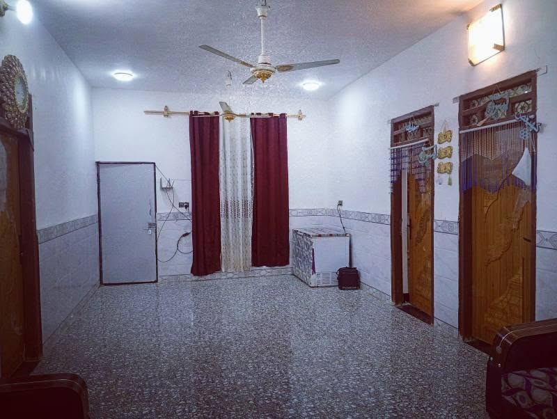 السلام عليكم بيت للبيع  بناء جديد
مكمل مساحه 200 متر      سعر مناسب 

الهاتف ***********

/عنوان علا طريق الشفيج مقابيل البراز

يتكون من 

غرف 2

 ومطبخ وصاله ودونيه
