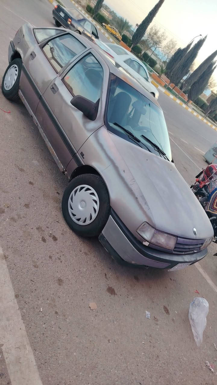 السلام عليكم
متاح اوبل فكتراا موديل 90
سنويه لغايه 2028

محرك 16
محرك وكير وصدر شرط مظبوطه
كهربائيات شغاله
محرك لا تنقيص لا تبخير
السعر 20 $وبيها مجال
مكان السياره حديثه _الحقلانيه

للاستفسار ***********
#ملاحظة السياره بلاديه بيهاا خياسات
