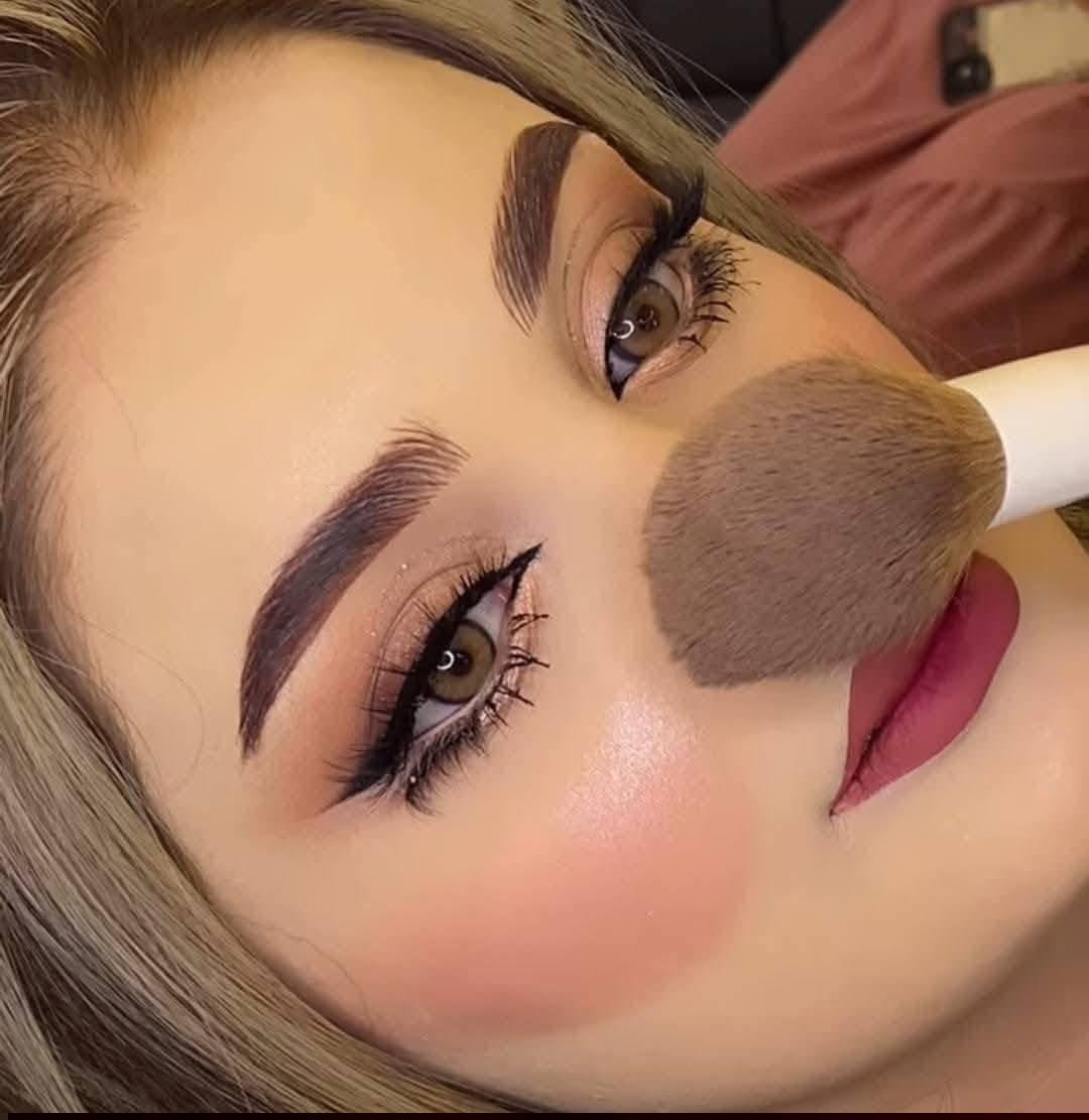 صالون بنوته بيوته يقدم لكم اجمل العروض 😍 مدة العرض سبوع فقط 
كول زبونه تشتغول شغلتين الثالثه مجانيه تختارين قص اما شسوار اما معالج بارد اما حفافه اما تنظيف بشره عميق اما بديكير قدم واهلا وسهلا بكول زبائن صالون بنوته بيوتي للسيدات نستقبلكم يوميآ بكول حب 🥰 العنوان كربلاء حي التعاون مقابل محطة الوزني للحجز والاستفسار واتس  ***********
