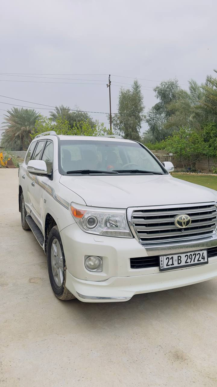 تويوتا لاندكروز 2013 VXR
محرك 8 سلندر 5700
ماشية:140 الف حقيقي
 فول مواصفات لكزس
 رقم سليمانية تحويل ثاني يوم 
السعر:395
الهاتف:***********
اتصل وتدلل
مكان محافظة ديالى
