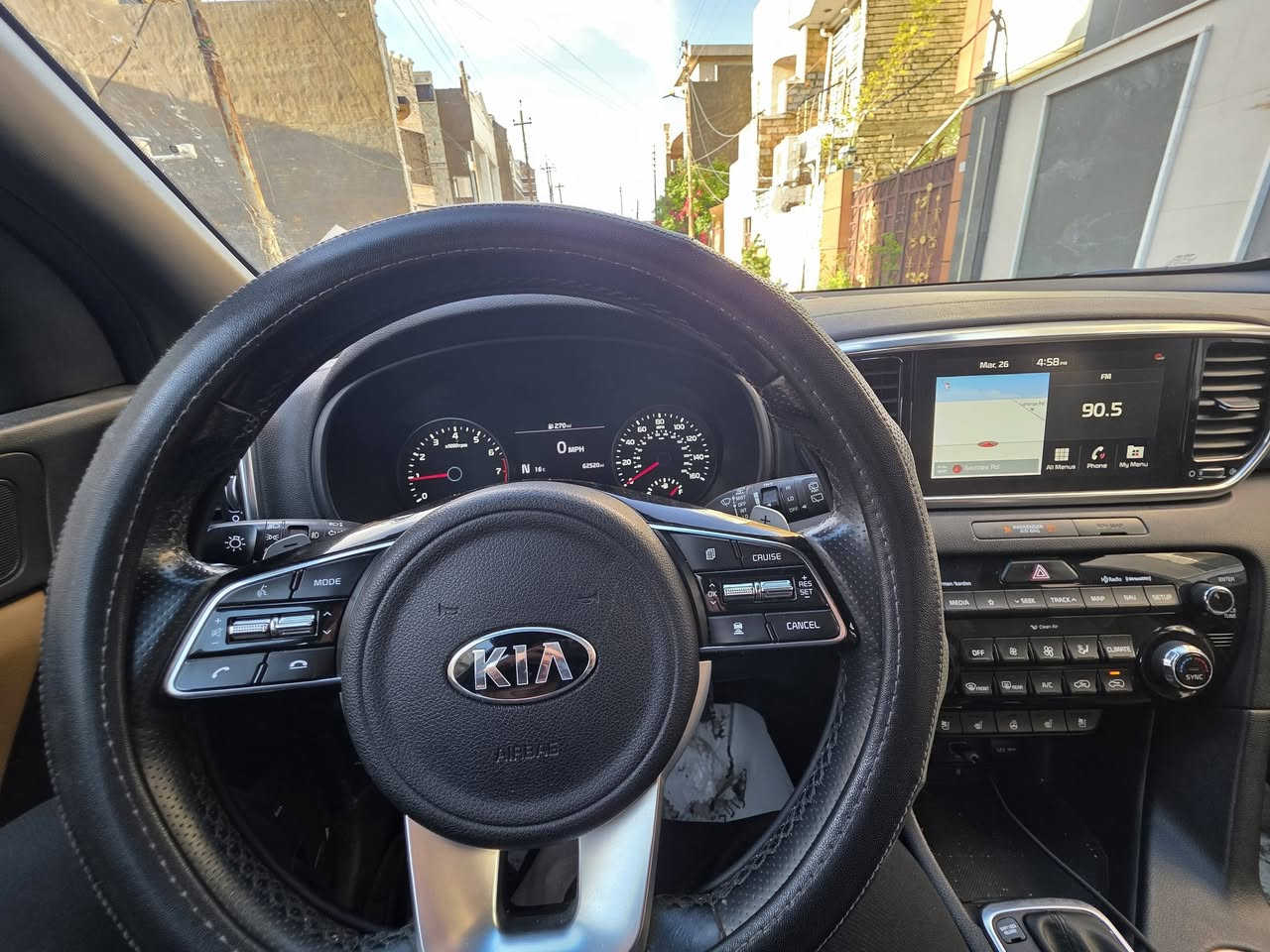 سبورتج 2022 sxمكينه 2000 تيربو
كشنات اماميه تدفئه تبريد 
هيتر ستيرن 
مرايا الداخلية UV
حساس امامي خلفي 360 درجه
كاميرا خلفي 
صندوق كهرباء 
مري شفط
كشنات امامي كهرباء
رادار امامي خلفي جانبي 
حادث جاملغ سايق ودعاميه اماميه صفح ثنيهن مبدلات 
ايرباك ستيرن طاك
للتواصل *********** 
السعر 18300 وبي مجال
KNDPR3A61N7991359 رقم الشاصي
