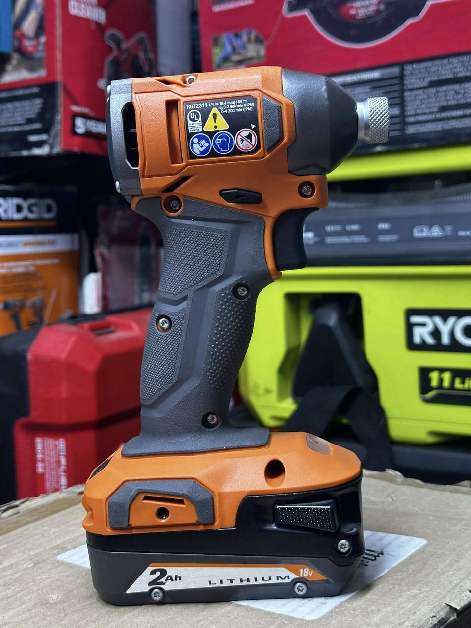 سلام و علهکم متوفر سیتکامل 🧡رجد🧡جهاز ثنینهن سعرهن کامل 345 الف برشلس امباکت بیە اربعە مود 
السیت یجیویاهن 2 بطاریە ثنین امبیر وشاحنە محور لل220 فولد لان السیت اتراد امریکی
توصیل موجود ***********
