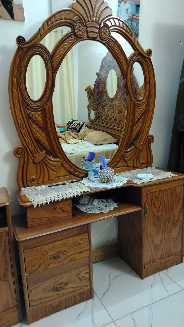 مستعجلين ع البيع٧٥٠ وبيه مجال مكانهه الشعب والقفاله واليدات جدد موجودات


**إذا كنت صاحب هذا الإعلان وتريد حذفه لأي سبب، رجاءا أرسل رسالة إلى الدعم الفني**