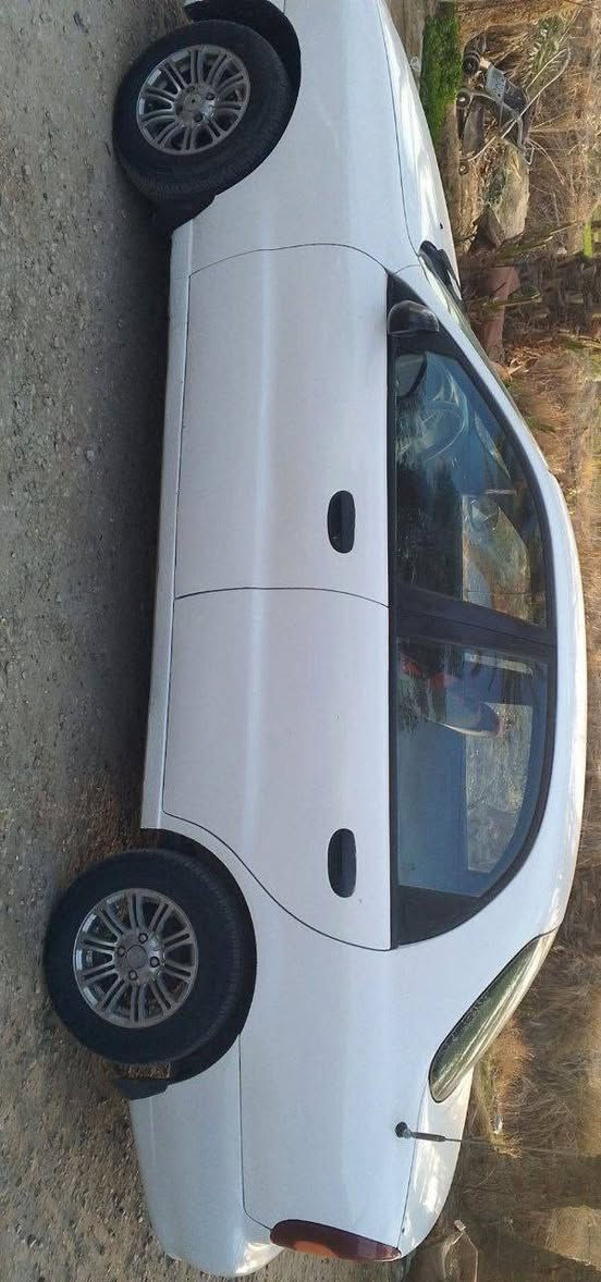 السلام عليكم دايو لانوس موديل 2002 رقم بغداد باسمي اني المالك مصبوغة عام جمالية بدون ضربة مكينة كير اوتو خير من الله السيارة جاهزة واحلى من الصور تبريد ثلج منظومة جديدة تخم تاير حدادية امامي خلفي جاهزة مكاني بابل المحاويل السعر 45 وبيها مجال للاستفسار ***********
