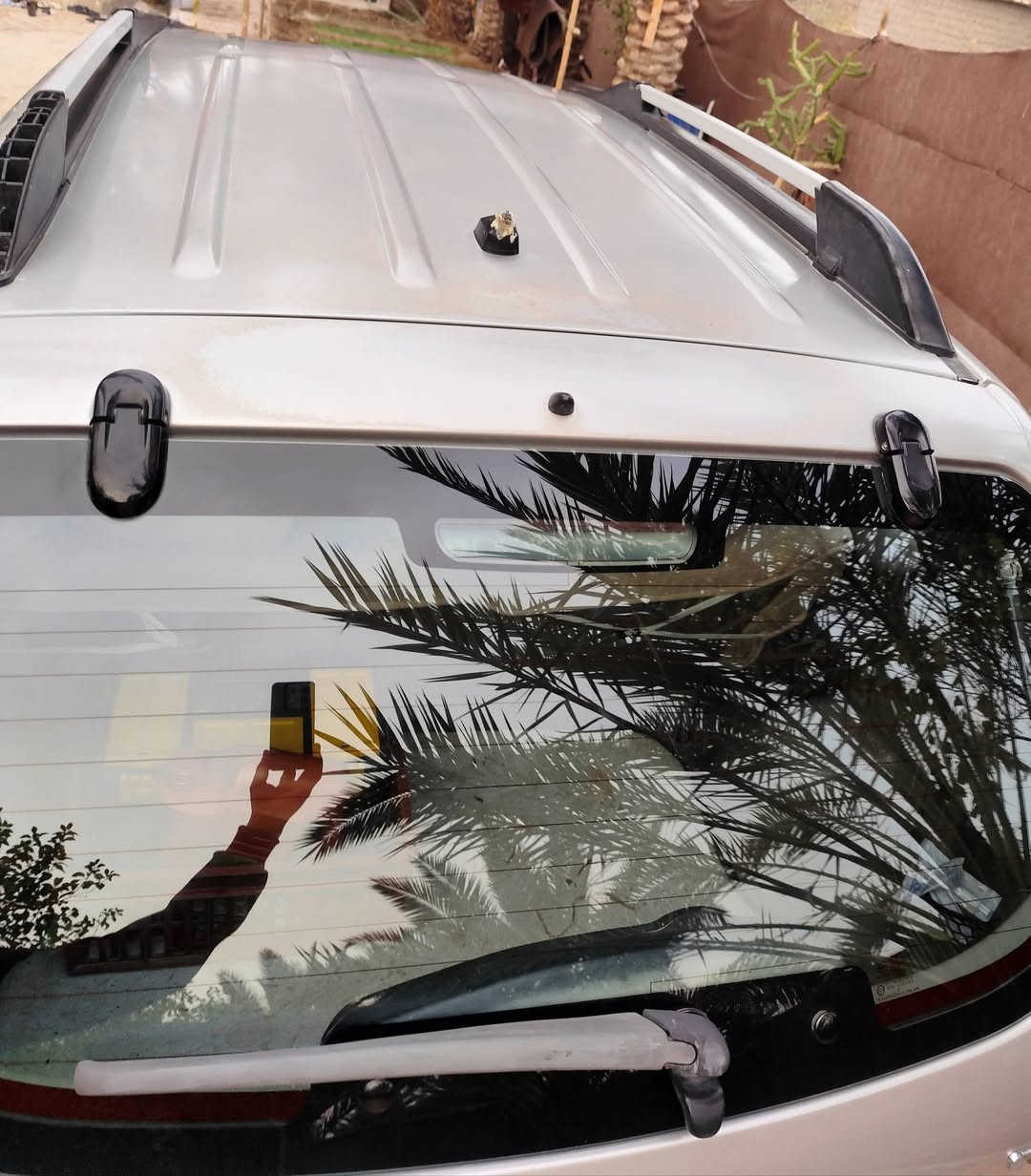 سلام عليكم
من رخصت الادمن
توسان 2009 للبيع 
خليجي 
رقم انگليزي 
بابل
سنويه 2031
هزه جديده
بئسمنه 
تحويل ثاني يوم 
مكينه وكير جديد
تدفئه وتبريد شغال
بيه كارت مثل مموضح بل صوره 
وبيه بارد بحافه البنيد 
بيه جراد قليل
السياره نضيفه مال جناي 
السعر 116 او بيهه مجال 
العنوان: كربلاء طويريج 
التوصيل علا الخاص او الاتصال بل رقم: ***********
