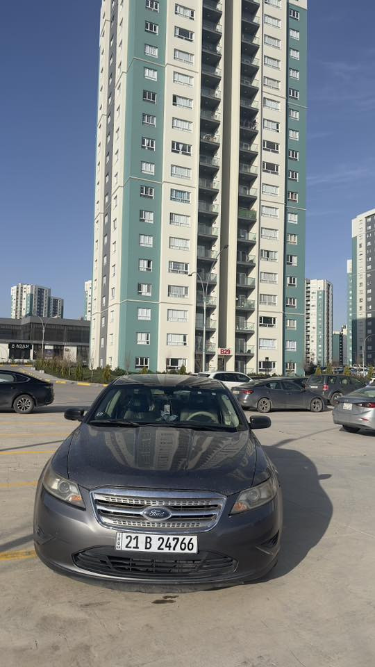 للبيع فورد توروس ٢٠١٢ نيفا 
مواصفات خليجية 
بدون صبغ السيارة بدون نواقص 
مكينه مفتوحة لغرض تبديل الواتر بمب 
تراييك للبصرة 
السيارة كلش نضيفة و ماشية ١٨٣ 
كاعي الشركة باقي بيها 
سيارة متعوبه عليها 
السعر ١٢٠ و بيها مجال 
مكانها السليمانية 
***********
