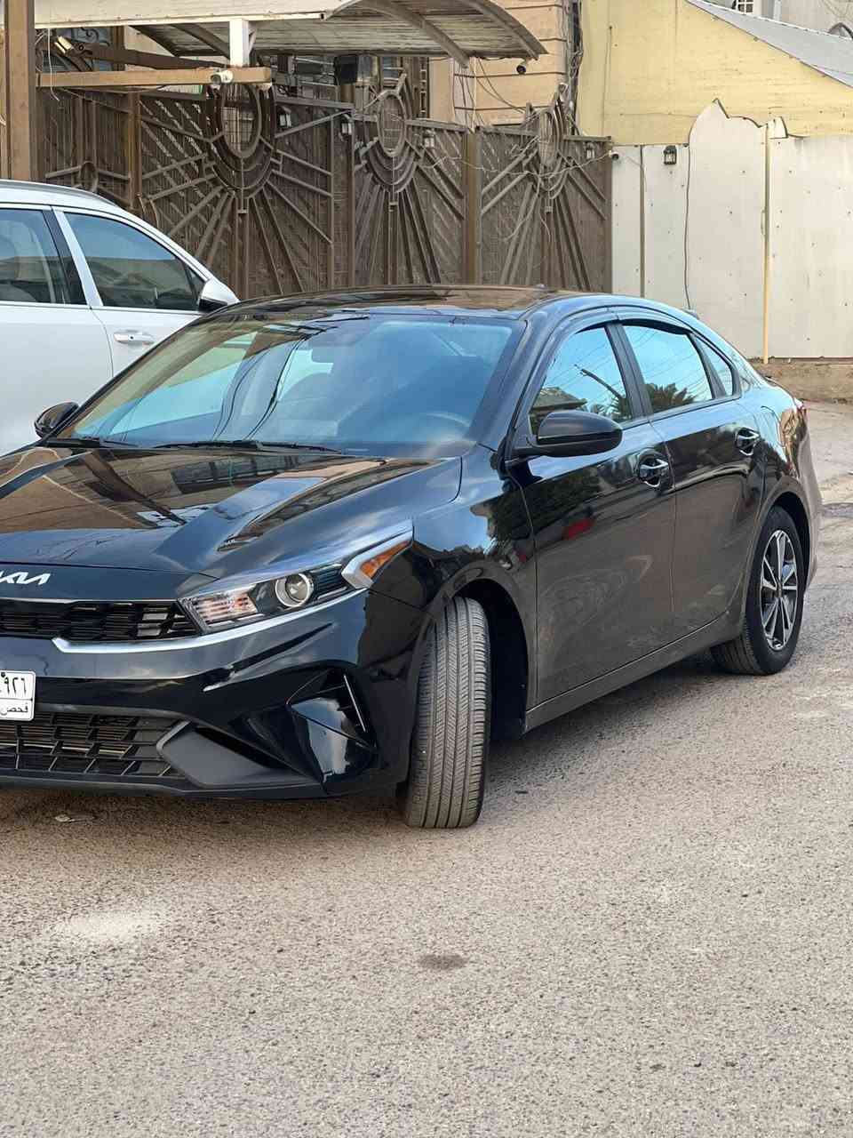 #فورتي 2024
حادث سياره/
مبدل باب وبنيد وجاملغ امامي و الجاملغ الخلفي بي صبغ
 
 مواصفات sxt
داخلها اسود مطعم برصاصي
🔹محرك 2000دووش المرغوب
🔹كاميره دوارة  360 
🔹تحكمات ستيرن 4 جهات 
🔹 3 وضعيات قيادة ( عادي سبورت ذكي ) 
 🔹مثبت سرعة ذكي ( التحذير عند مغادرة المسار )
🔹شاشة لمس تدعم نظام الابل كار بلي والاندرويد اوتو بدون كيبل يربط التلفون واير ليس و GPS  
🔹ويل كب 16
🔹تحديد مسار وقيادة ذاتية  
🔹مانع انزلاق 
رادار امامي 
رقم فحص منفيس
السعر 120ورقه وبي مجال 
ماكو فورتي بهاذ السعر بلاش بس مستعجل على البيع 
للاستفسار الاتصال على الرقم ***********
