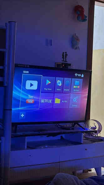 البيع بلازمه أسمو جنرال حجم 42 بي     النت تشتغل  عنوان موصل  حي الحدباء  السعر 140 مع هديه ميز تصال عل رقم ***********
