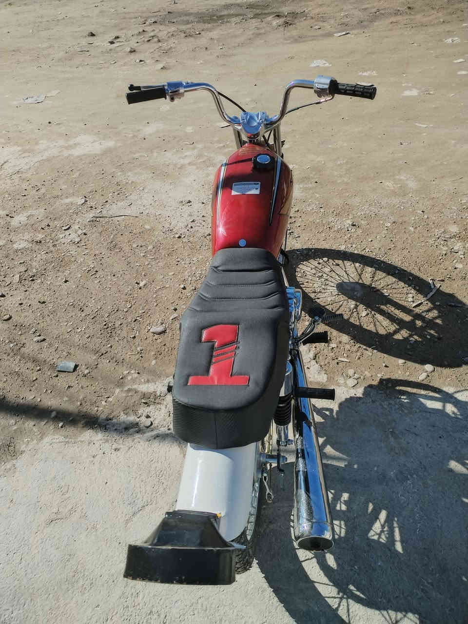 سلام عليكم دراجة للبيع مديل 26 كلهة هية ول شاصي صالي ١٥ يوم من عمرتهة اوراق سكنر ٦ وية المكاتبة ٧ نوع المكينة نامة تيربو سعر 850 وبيهة مجال بسيط دراجة مابيهة اي نقص كاملة شغل وطلع دراجة بعدهة عل سحك اول تبديلة دهن الهة مكاني بغداد غزالية شارع ضغط مامتواجد عل فيس بس واتساب رقم ***********
