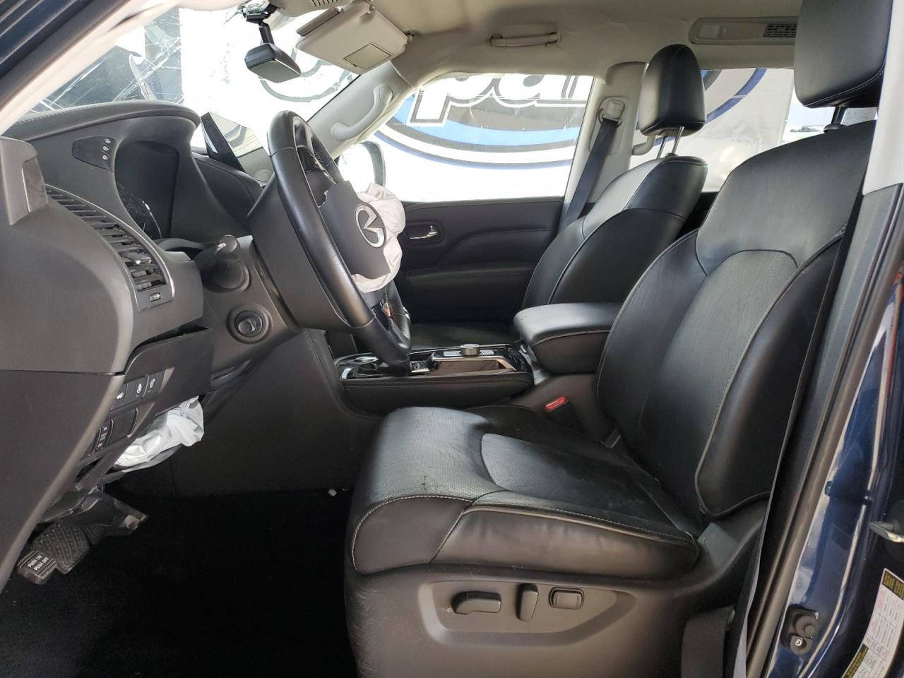 للبيع انفنتي QX80 موديل 24 حاليا وصلت بغداد على كتاب الشهداء على حادثهه بدون تصليح السعر 180 رقمي ***********
