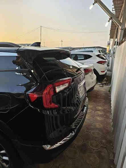 -
جمسي GMC تيران موديل 2024  مرقم أربيل هزه وفحص وترقيم جديد تحويل بأسم المشتري
السيارة وارد امريكي 
بصمة تشغيل / بصمة ابوب / تشغيل عن بعد
تبريد قطعتين / شاشة / كامرا خلفية دواره
تحكمات استيرن جهتين / رادارت امامي وخلفي وجانبي-
 مواصفات SLE  . 
تبديل بنيد جاملغ أيسر 
***********
***********
سعرها 198 ورقة
