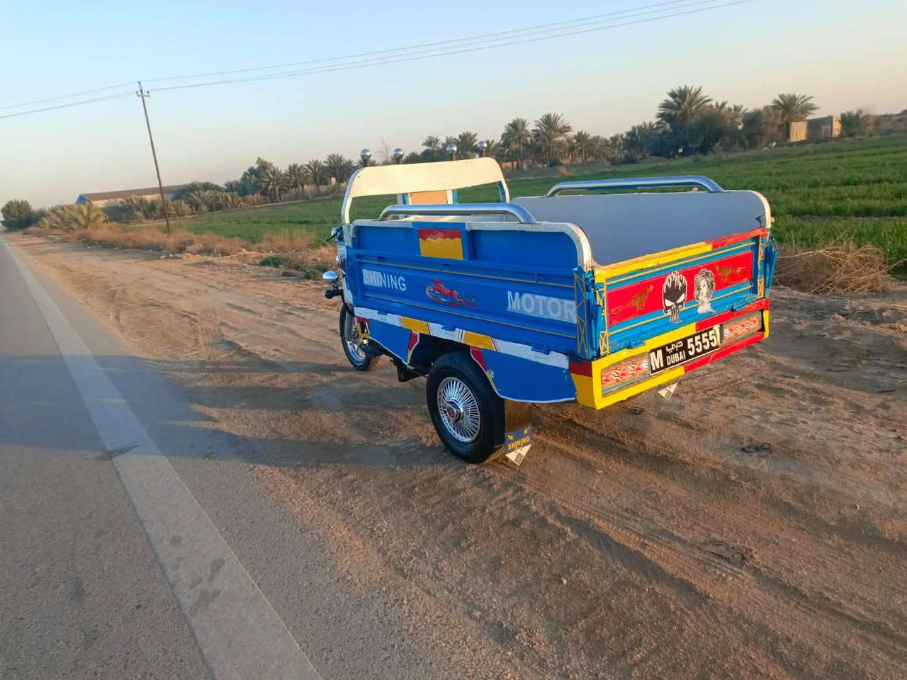 السلام عليكم ستوته للبيع موديل 20 محرك 25 اوراق اصولي كفاله عامه ستوته جاهزه سعر 1400 بها مجال المكان بابل الشوملي الرقم ***********
