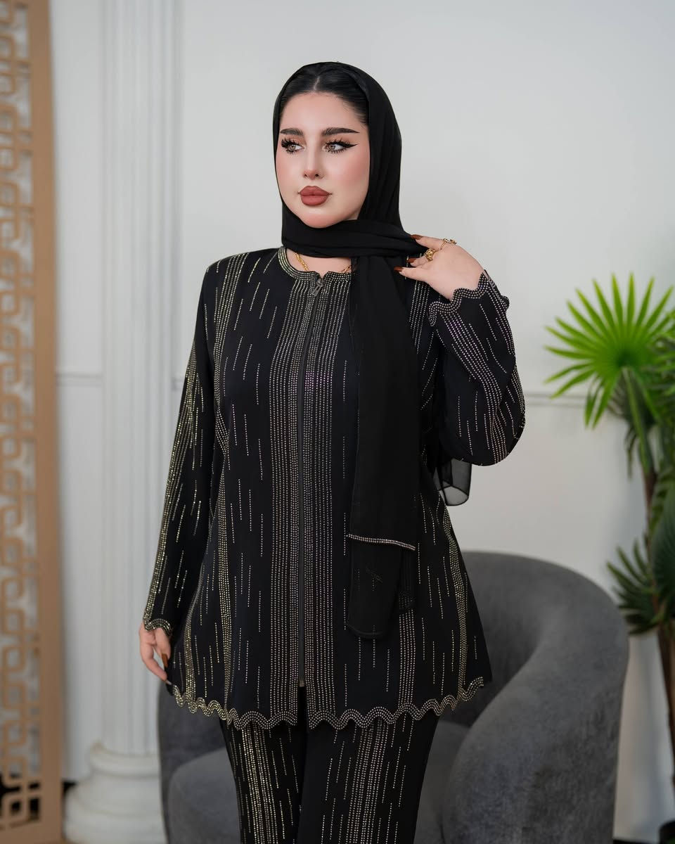 طقم يجنن 💟🔥 3 قطع
للحجز على واتساب الرقم 
***********
السعر ٥٥ وتوصيل مجاني 
متكون من سوت مع بنطرون مع شال القماش شيفون  اصلي
القياسات :-  من وزن 60 الى وزن 100
ج .
