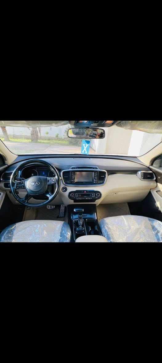 سلام عليكم كيا سورنتو 19 شكل العشرين مكفولة كفالة عامه من ضربه ولصبغ رقم بغداد دولي بسمي فول عده فتحه مكينه 6 سندر سبعه راكب الثلاث قطع تبريد ماشيه 70الف سعر 265 بيه مجال عنوان كربلاء المقدسة موبايل ***********
