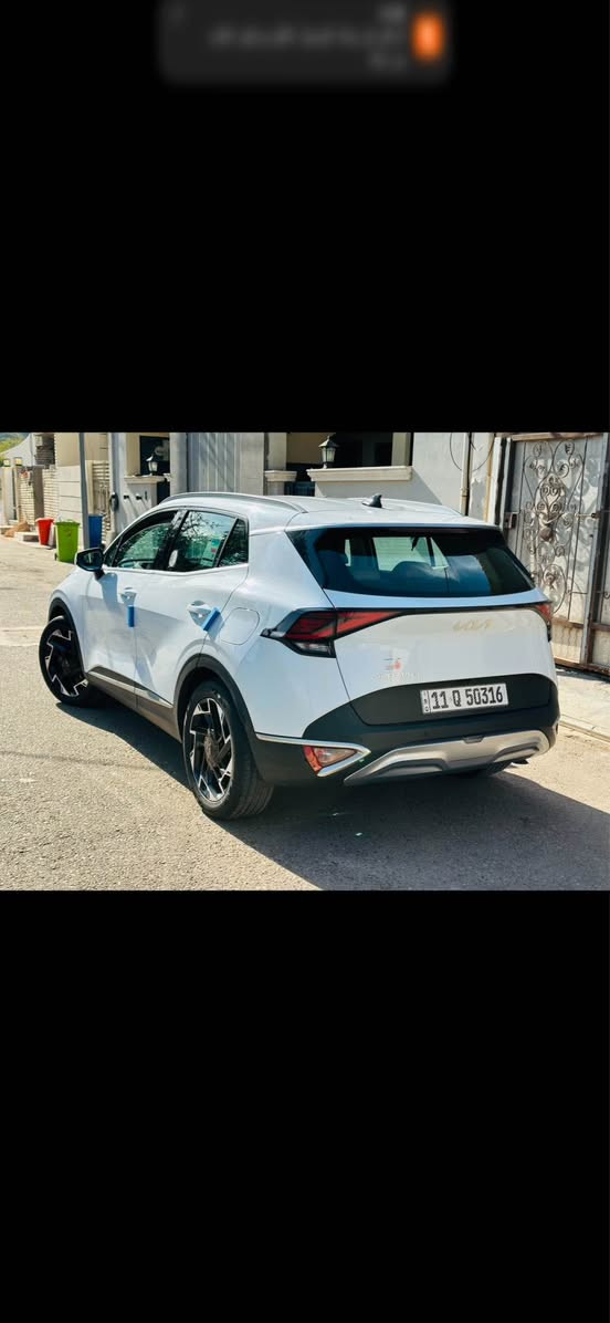 السلام عليكم 🤍
كيا سبورتج 2024 خليجي 
مكفول السيارة كفالة عامة 
مواصفات
بصمة 
كراسي كهرباء 
شاشة كبيرة 
كامرة + حساس 
السيارة ماشية 30 KM 
مري كهرباء
تشغيل عن بعد 

السعر 230 وبيها مجال جداً بسيط 
*********** بغداد, العراق
