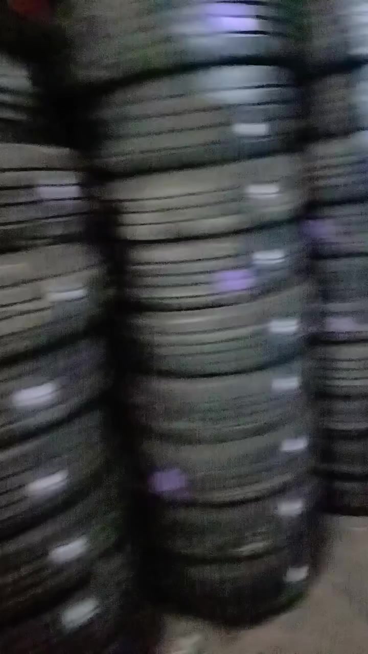 متوفر جميع القياسات التايرات من قياس 14الى قياس 23 متوفر باله جديده التواصل خاص او على الواتساب *********** الرقم وتساب فقط
