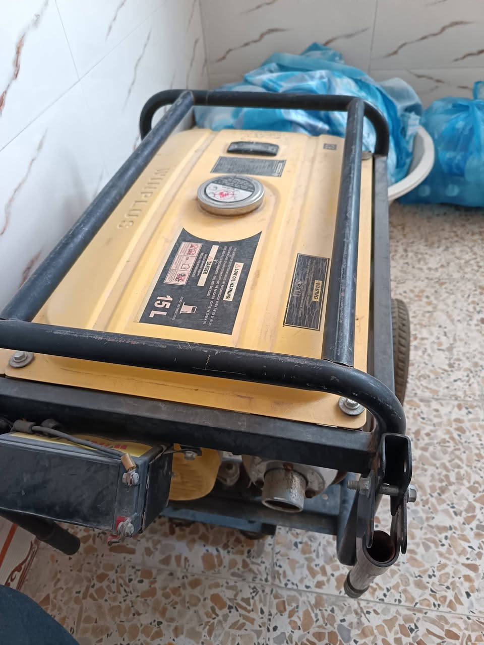 المولده ب100 المبرده ب150 البلازمه 100 كلهن نظيفات وشغلات


**إذا كنت صاحب هذا الإعلان وتريد حذفه لأي سبب، رجاءا أرسل رسالة إلى الدعم الفني**