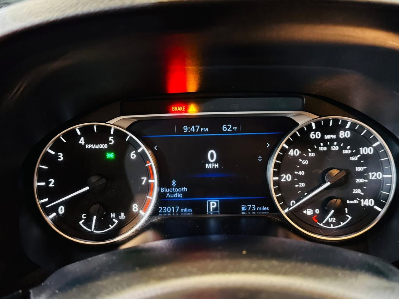 #وصول_جديد
NiSSAN ALTIMA SV 2024

نيسان التيما

اللون :  نفطي 

الموديل : 2024

الفئة :     SV 

عداد المسافة.23  الف  مايل فقط

#بدون رقم تترقم شمالي 

حجم المحرك 2500 

ايرباكات : ستيرن فقط

الضرر: كما موضح في الصور  

المواصفات :  

بصمة تشغيل 

تشغيل عن بعد 

كاميرا 

شاشه لمس

رادرات 

حساس خلفي 

توقف ذاتي   

نظام ايكو نورمل سبورت 

كشنات مخمل قماش

#العنوان #كركوك شارع المعارض 

معرض هشام الحمداني لتجارة السيارات

للاستفسار:

‭0773 8420379
